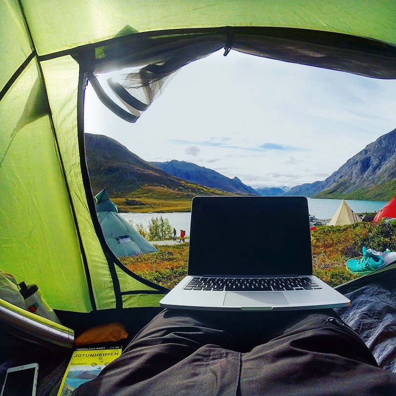 computer in tent